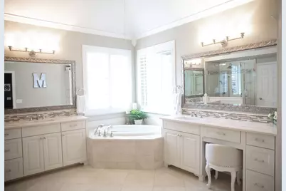 127 Manchester Lane, Coppell, TX 75019 - Photo 17