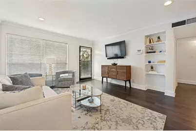 5904 Sandhurst Lane #149, Dallas, TX 75206 - Photo 3
