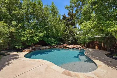 952 Water Oak Drive, Grapevine, TX 76051 - Photo 35