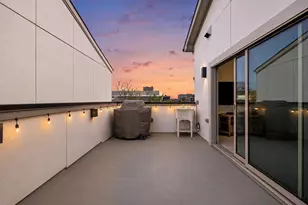 730 Spanish Oaks Pl, Dallas, TX 75204 - Photo 25