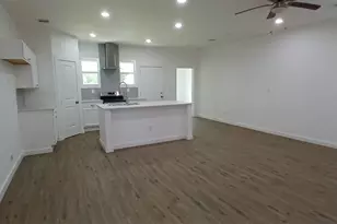 1706 E 10th Ave, Corsicana, TX 75110 - Photo 5