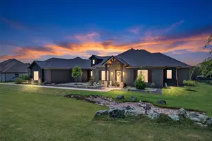 321 Pear Valley Ln, Burleson, TX 76028 - Photo 1