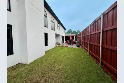 1349 Jeanette Way, Carrollton, TX 75006 - Photo 29