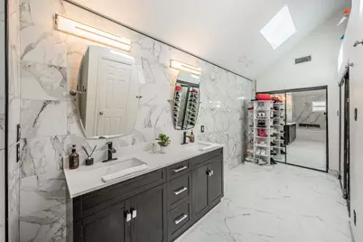 1349 Jeanette Way, Carrollton, TX 75006 - Photo 15