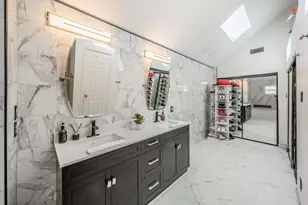 1349 Jeanette Way, Carrollton, TX 75006 - Photo 15
