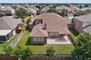 1011 Castroville Dr, Forney, TX 75126 - Photo 31