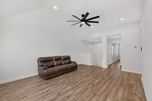 1011 Castroville Dr, Forney, TX 75126 - Photo 21