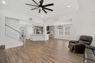 1011 Castroville Dr, Forney, TX 75126 - Photo 5