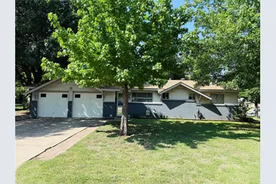 800 Belaire Drive, Burleson, TX 76028 - Photo 1