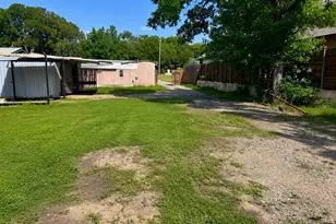 3229 Hiawatha Trail, Lake Worth, TX 76135 - Photo 3