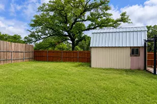 3229 Hiawatha Trail, Lake Worth, TX 76135 - Photo 5