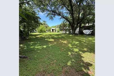 1306 Liveoak Avenue, Corsicana, TX 75110 - Photo 3
