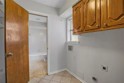 9738 Windham Drive, Dallas, TX 75243 - Photo 7