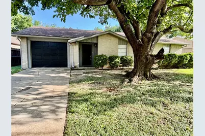 809 Cielo Vista Drive, Grand Prairie, TX 75052 - Photo 1