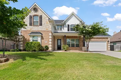 906 Bent Wood Lane, Cleburne, TX 76033 - Photo 1