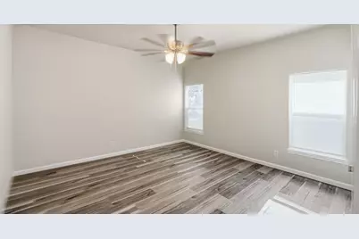 3208 Avenue J, Fort Worth, TX 76105 - Photo 11
