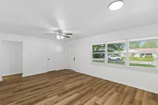 13530 Glenside Dr, Farmers Branch, TX 75234 - Photo 3