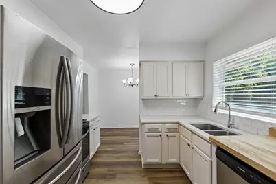 13530 Glenside Drive, Farmers Branch, TX 75234 - Photo 11