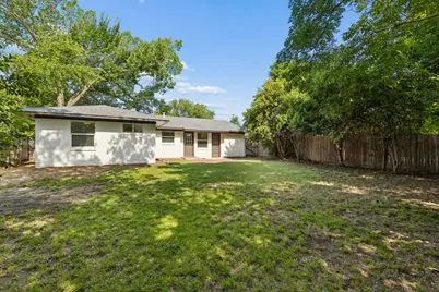 13530 Glenside Drive, Farmers Branch, TX 75234 - Photo 25