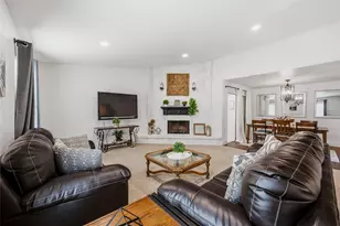 408 Shadowcrest Ln, Coppell, TX 75019 - Photo 5