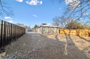 8714 Quinn St, Dallas, TX 75217 - Photo 31