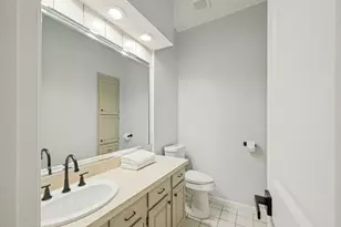 1200 Riverchase Ln, Arlington, TX 76011 - Photo 17