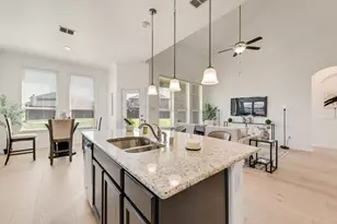4720 River Edge Pl, Frisco, TX 75036 - Photo 9