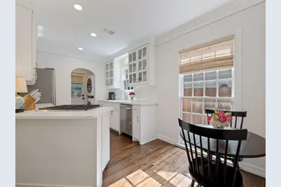 6044 Kenwood Avenue, Dallas, TX 75206 - Photo 9