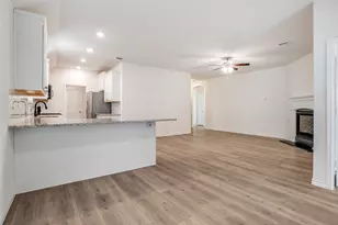 806 Brittany Dr, Anna, TX 75409 - Photo 7