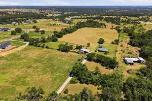 5770 W Hwy 199, Springtown, TX 76082 - Photo 33