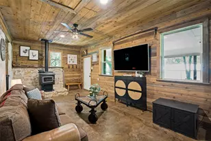 274 Yowell Hill Rd, Whitewright, TX 75491 - Photo 17