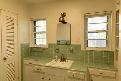 3228 Colcord Avenue, Waco, TX 76707 - Photo 19