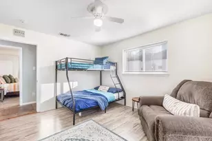 1706 Esquire Pl, Grand Prairie, TX 75050 - Photo 17