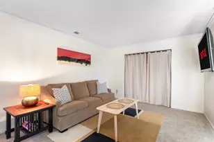 1706 Esquire Pl, Grand Prairie, TX 75050 - Photo 21