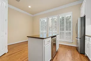 4230 Holland Ave, Dallas, TX 75219 - Photo 15