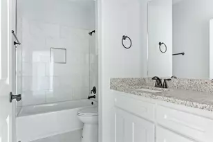 2117 Avenue B, Grand Prairie, TX 75051 - Photo 13