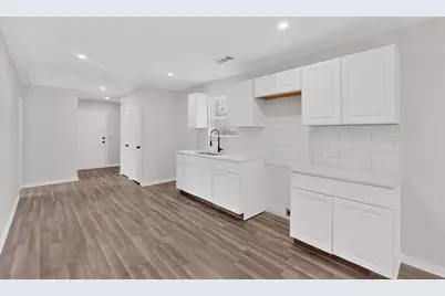 1541 Caldwell Street, Dallas, TX 75223 - Photo 19