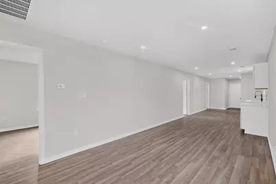 1541 Caldwell Street, Dallas, TX 75223 - Photo 13