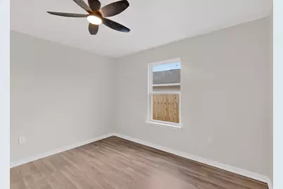 1541 Caldwell Street, Dallas, TX 75223 - Photo 31