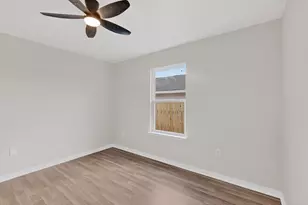 1541 Caldwell St, Dallas, TX 75223 - Photo 31