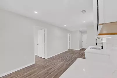 1541 Caldwell Street, Dallas, TX 75223 - Photo 21