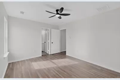 1541 Caldwell Street, Dallas, TX 75223 - Photo 35