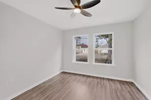 1541 Caldwell St, Dallas, TX 75223 - Photo 25