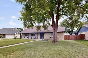 13 Grant Cir, Richardson, TX 75081 - Photo 1