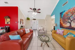 3030 Meadow Creek Ct, Grand Prairie, TX 75052 - Photo 5