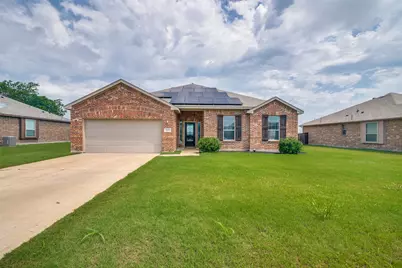 465 Collin Street, Nevada, TX 75173 - Photo 1