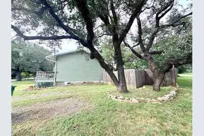 1902 Cline Street, Goldthwaite, TX 76844 - Photo 19