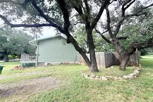 1902 Cline St, Goldthwaite, TX 76844 - Photo 19
