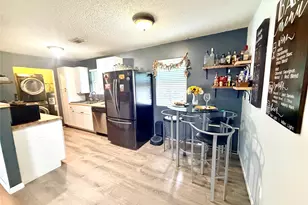 1902 Cline St, Goldthwaite, TX 76844 - Photo 3