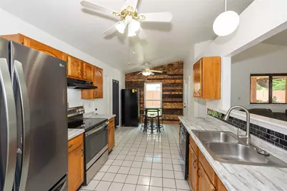 6700 Sunnybank Drive, Fort Worth, TX 76137 - Photo 5